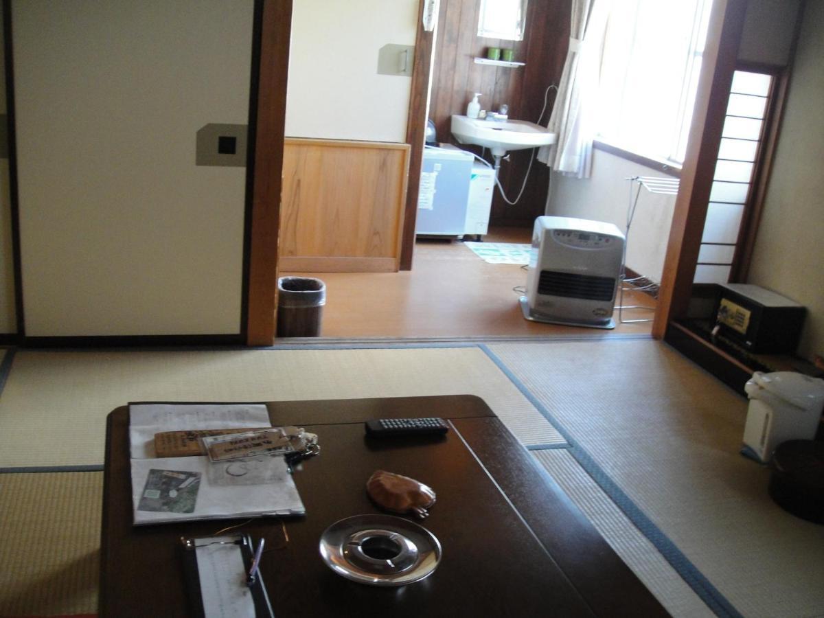 Ikariya Ryokan Yamanouchi  Chambre photo